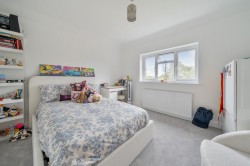 Images for Hawks Hill Close, Fetcham, Leatherhead