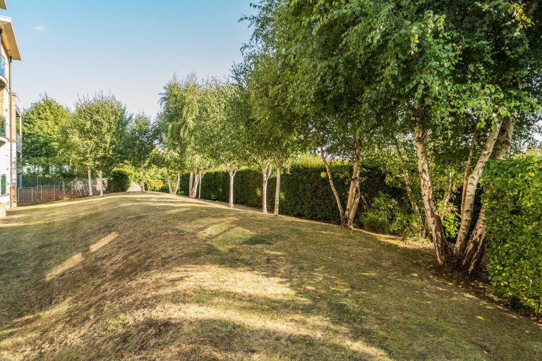 Images for Highbury Drive, Leatherhead, Surrey