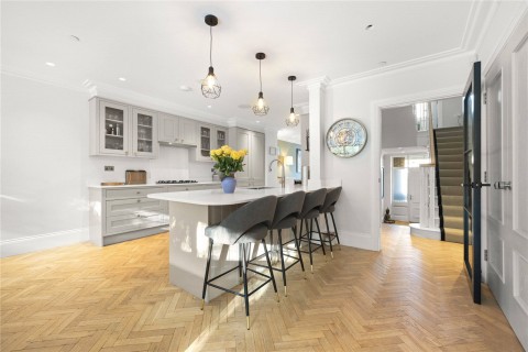 Click the photo for more details of Oakshade Road, Oxshott, Surrey