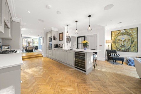 Click the photo for more details of Oakshade Road, Oxshott, Surrey