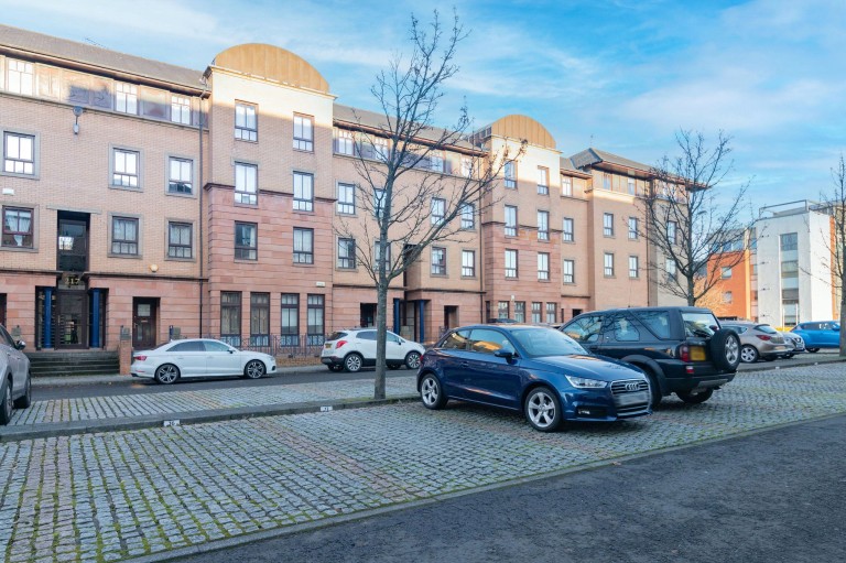 Images for New Gorbals, Glasgow