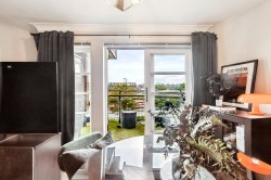 Images for New Gorbals, Glasgow City