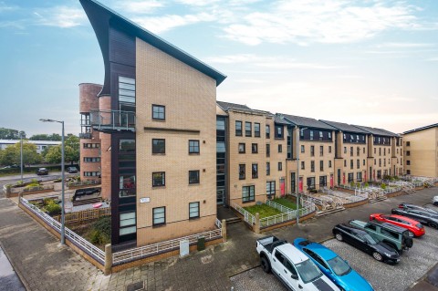 Click the photo for more details of New Gorbals, Glasgow City