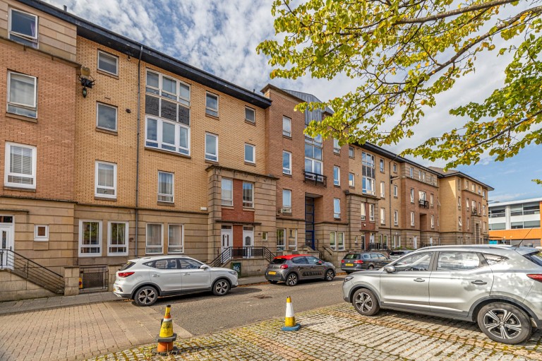 Images for New Gorbals, Glasgow City