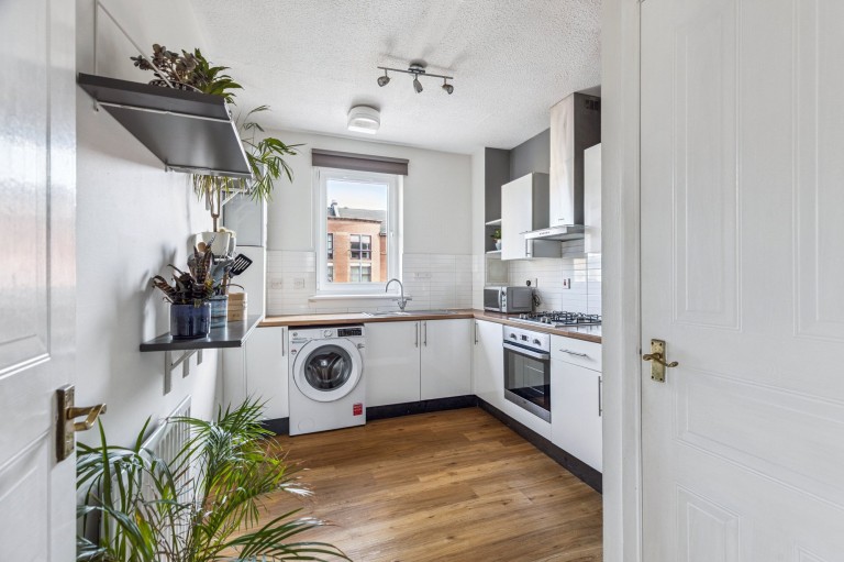 Images for New Gorbals, Glasgow City