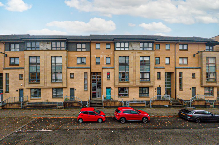 Images for New Gorbals, Glasgow City