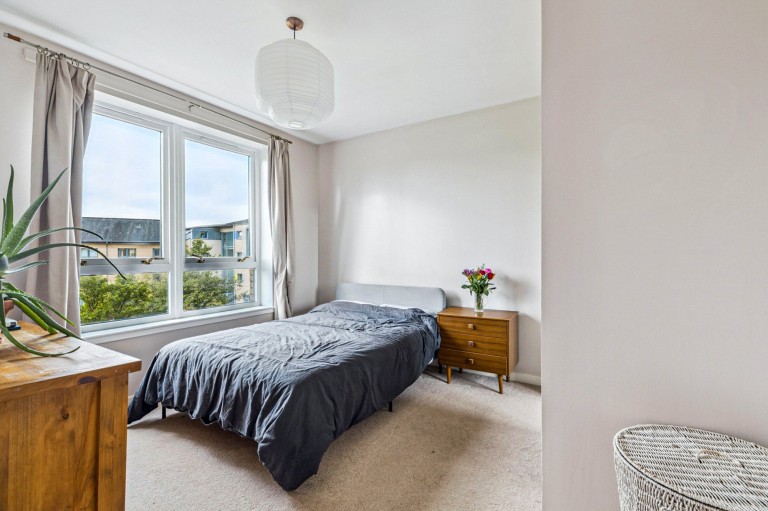 Images for New Gorbals, Glasgow City