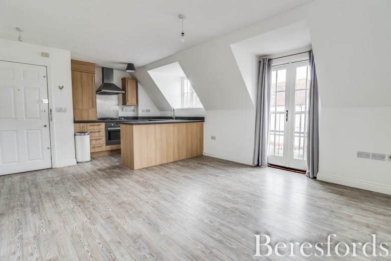 Click the photo for more details of Weavers Close, Dunmow, Essex