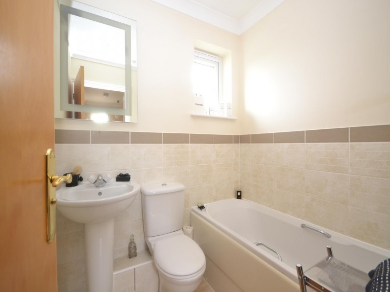 Images for Rowan Way, Dunmow, Essex