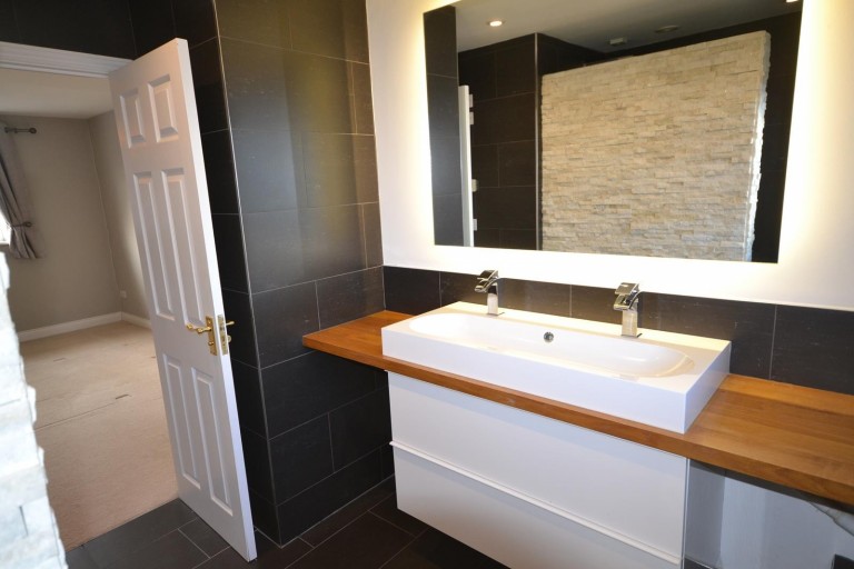 Images for The Poplars, Dunmow, Essex