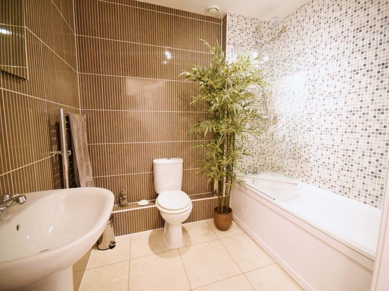 Images for White Hart Way, Dunmow, Essex