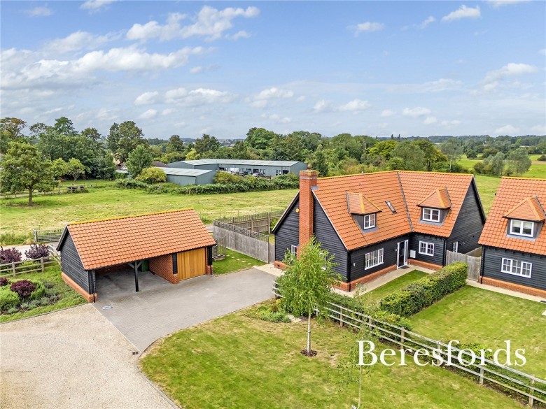 Click the photo for more details of Stortford Road, Leaden Roding, Dunmow, Essex