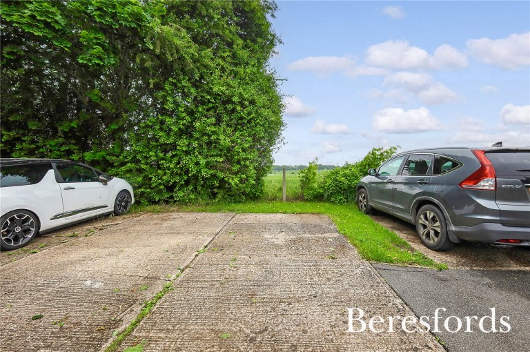 Images for Garnetts Lane, Felsted, Dunmow, Essex