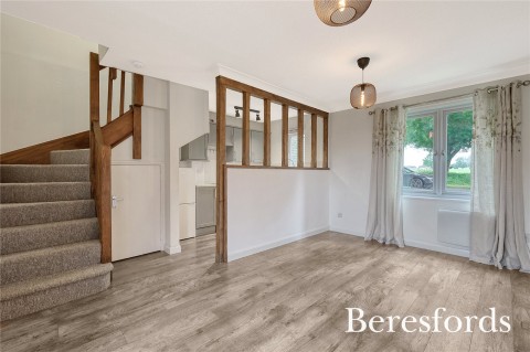 Click the photo for more details of Garnetts Lane, Felsted, Dunmow, Essex