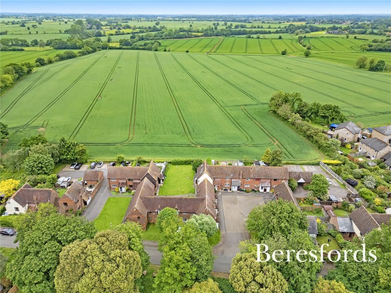 Images for Garnetts Lane, Felsted, Dunmow, Essex