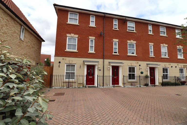 Images for Guelder Rose, Dunmow, Essex