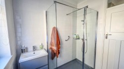 Images for Gidea Park