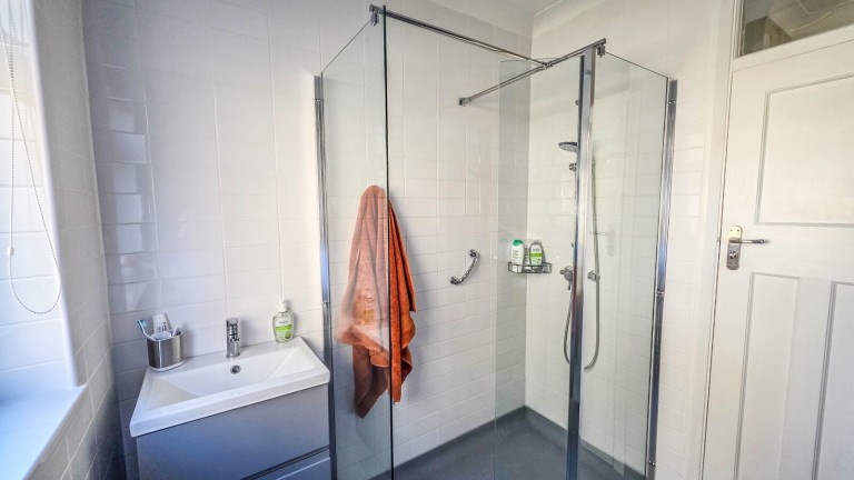 Images for Gidea Park
