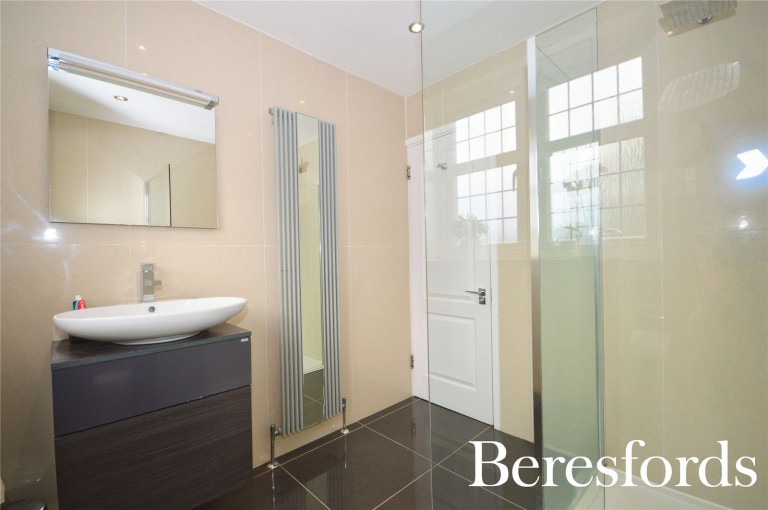 Images for Gidea Park