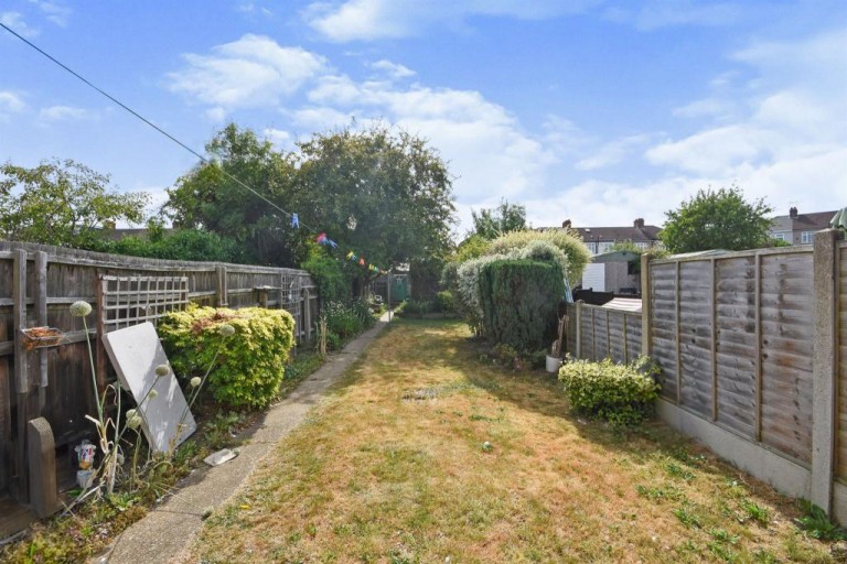 Images for Gidea Park