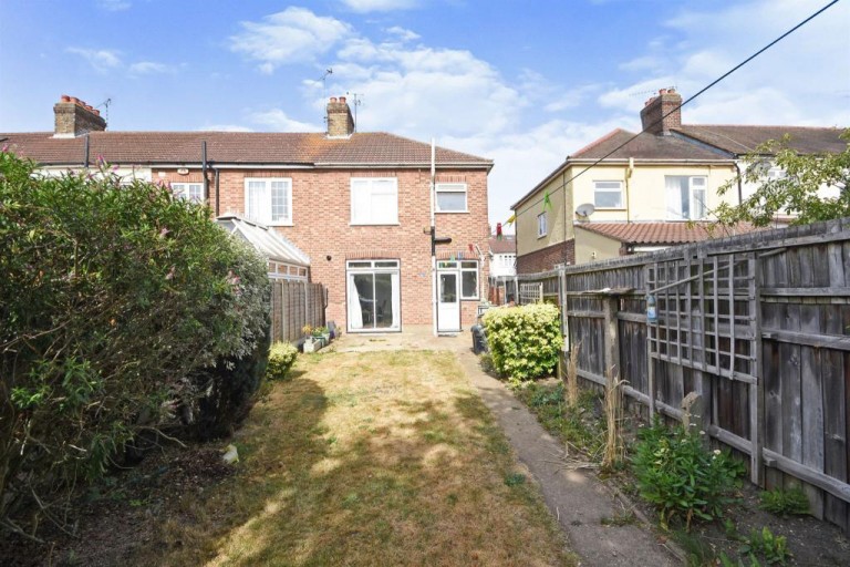 Images for Gidea Park