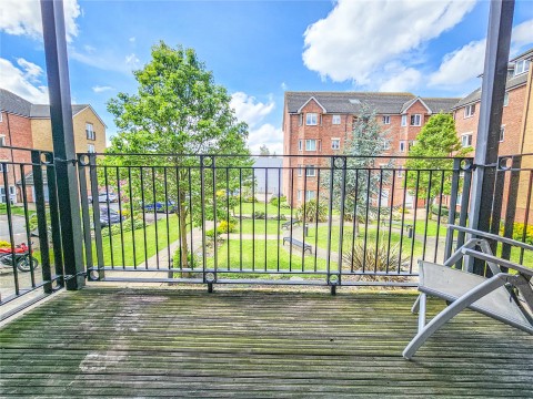 Click the photo for more details of London Road, 140 London Road, Romford