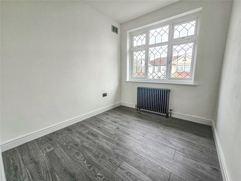 Images for Gidea Park