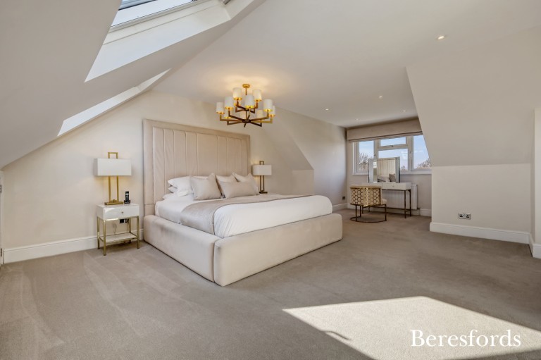 Images for Gidea Park
