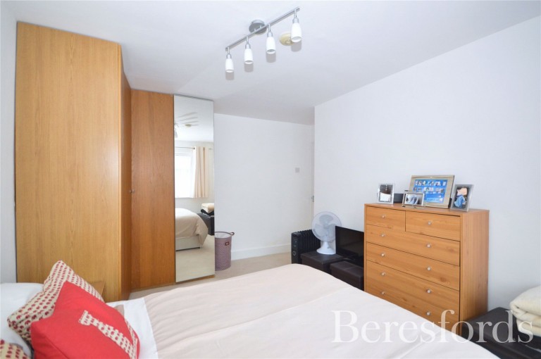 Images for Gidea Park