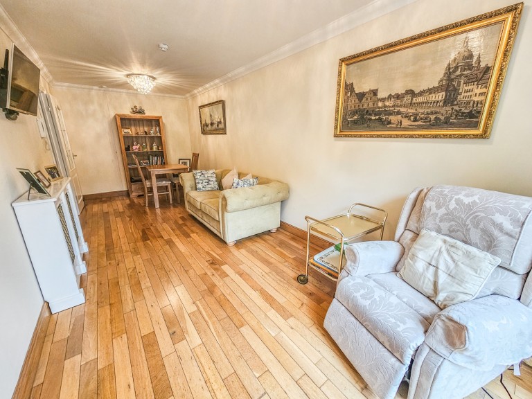 Images for Gidea Park