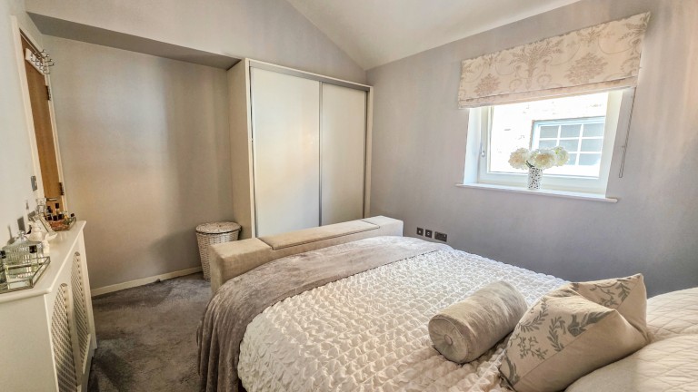 Images for The Railstore, Gidea Park