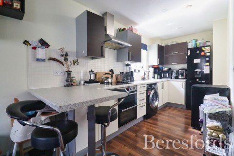 Click the photo for more details of Riverside Close, Romford