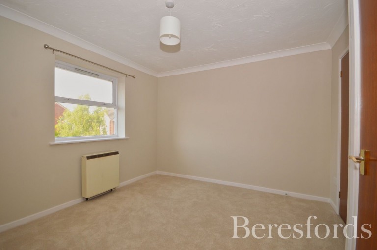 Images for Cross Road, Chadwell Heath, Romford
