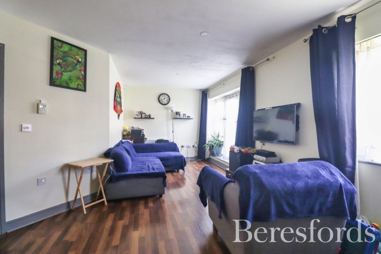 Images for Riverside Close, Romford