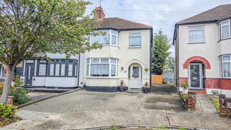 Images for Gidea Park