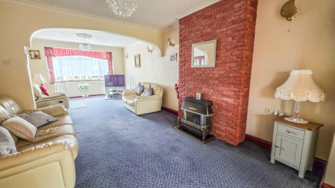 Click the photo for more details of Gidea Park