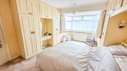 Images for Gidea Park