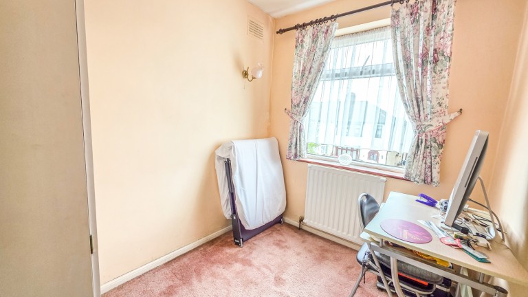 Images for Gidea Park