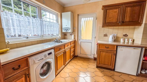 Click the photo for more details of Gidea Park