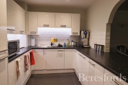 Images for Main Road, 220A Main Road, Gidea Park