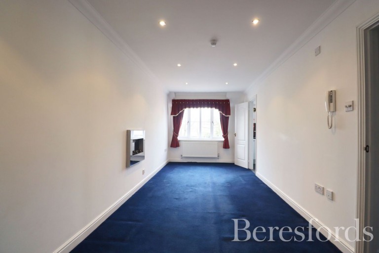 Images for Main Road, 220A Main Road, Gidea Park