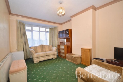 Click the photo for more details of Gidea Park