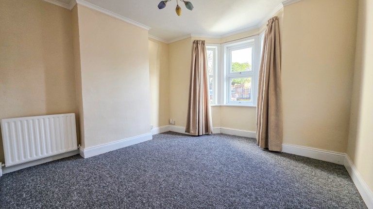 Images for Gidea Park