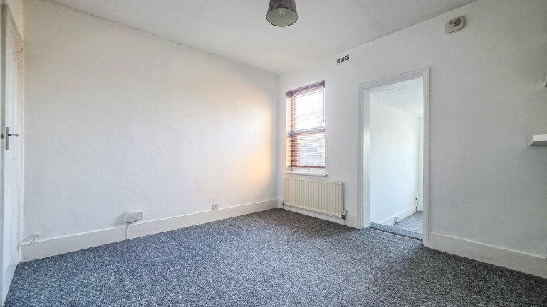 Images for Gidea Park