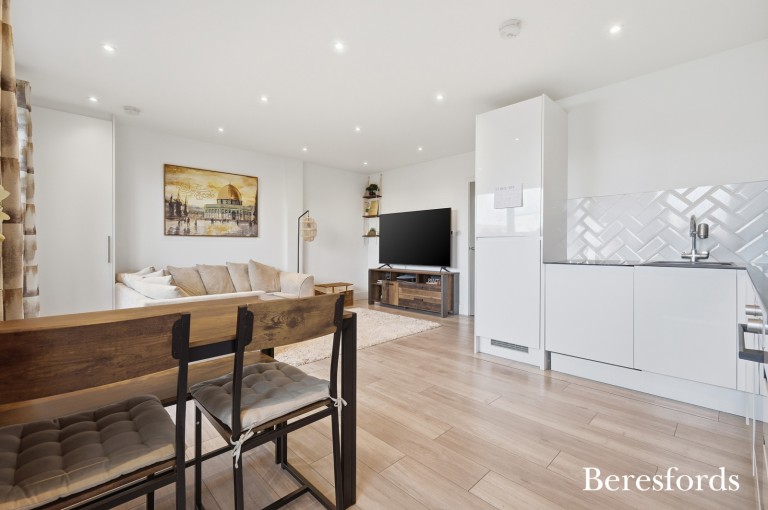 Images for Gidea Park