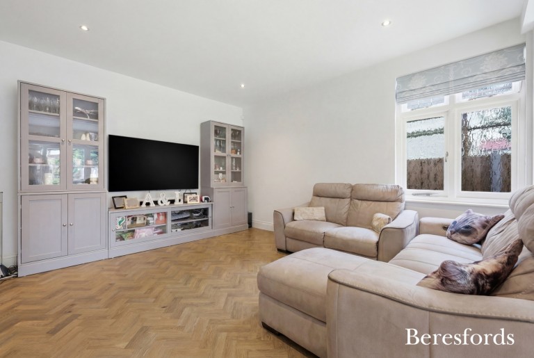 Images for Gidea Park