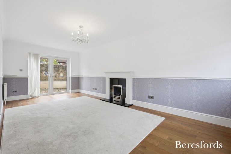 Images for Gidea Park