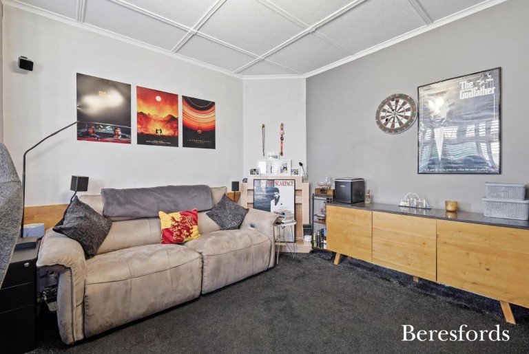 Images for Gidea Park