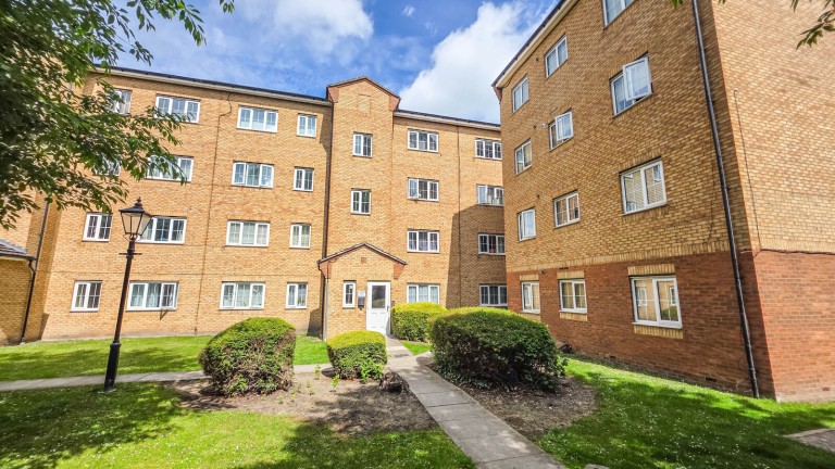 Images for Kidman Close, Gidea Park
