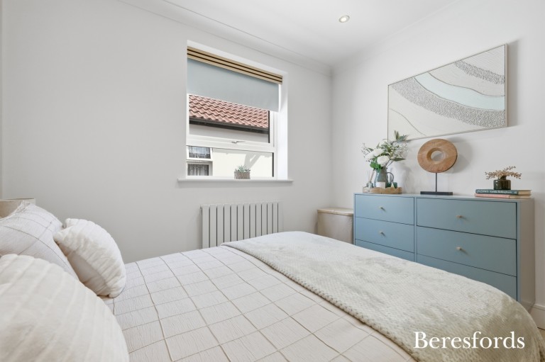 Images for Gidea Park